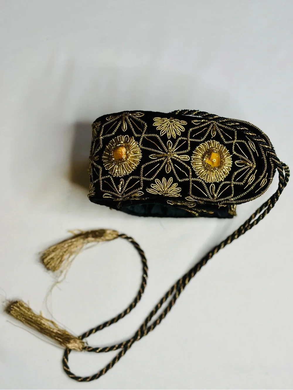 Rare VTG 70s Velvet Zardozi Cinch Belt ✨ Agate Stones & Gold Embroidery